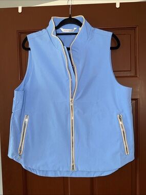Peter Millar Light Blue Sleeveless Zip-Up Performance Vest.